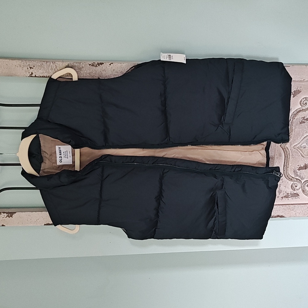 NWT Old Navy Dark Hunter Green Puffer Vest Boys XL